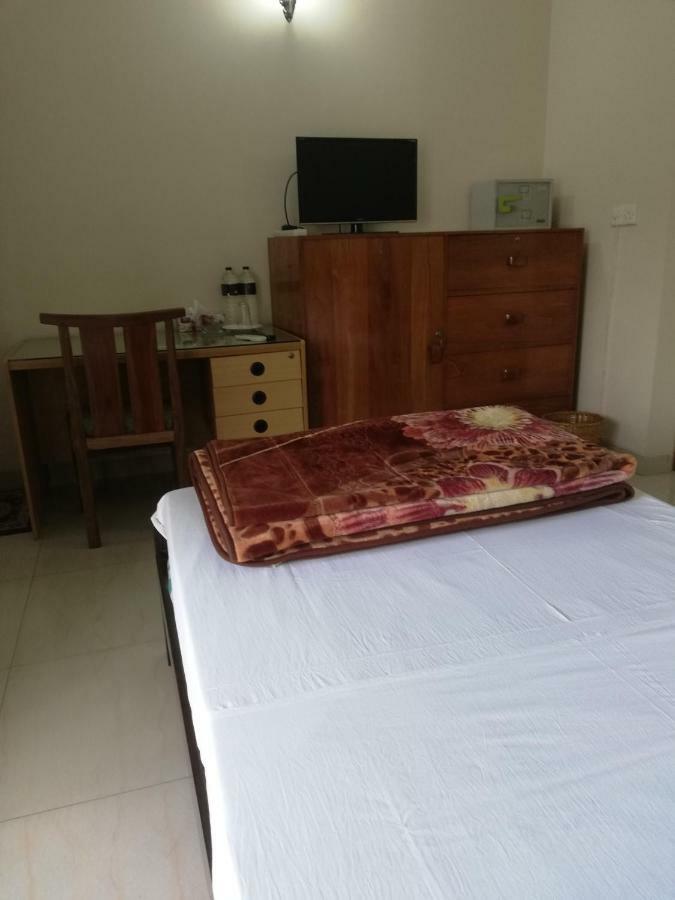 Ambrosia Guest House Dhaka Exterior photo