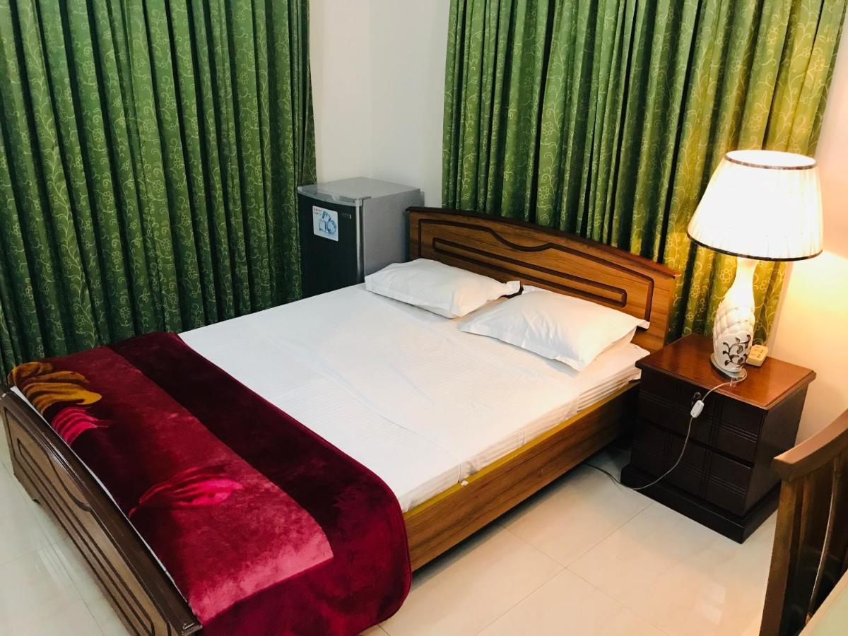 Ambrosia Guest House Dhaka Exterior photo